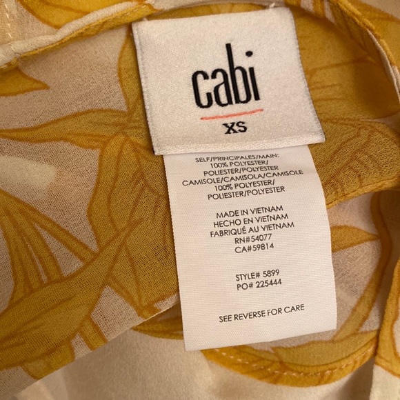 Cabi Sunrise Floral Flutter Blouse XS - Picture 9 of 9